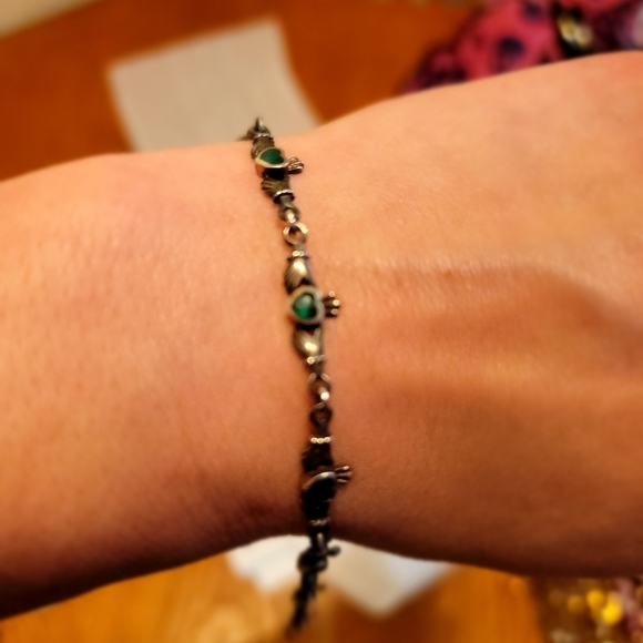 Claddagh Earring and bracelet set. Made in Ireland - Picture 2 of 3